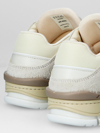 Axel Arigato Sneakers Wit/Beige Area Lo Fluffy